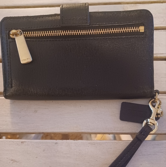 COACH BLACK LEATHER BIFOLD WALLET WRISTLET WITH HANG TAG - Picture 4 of 8